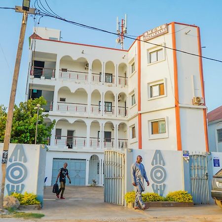 Mgm Apartments Gambia Kololi Exterior foto